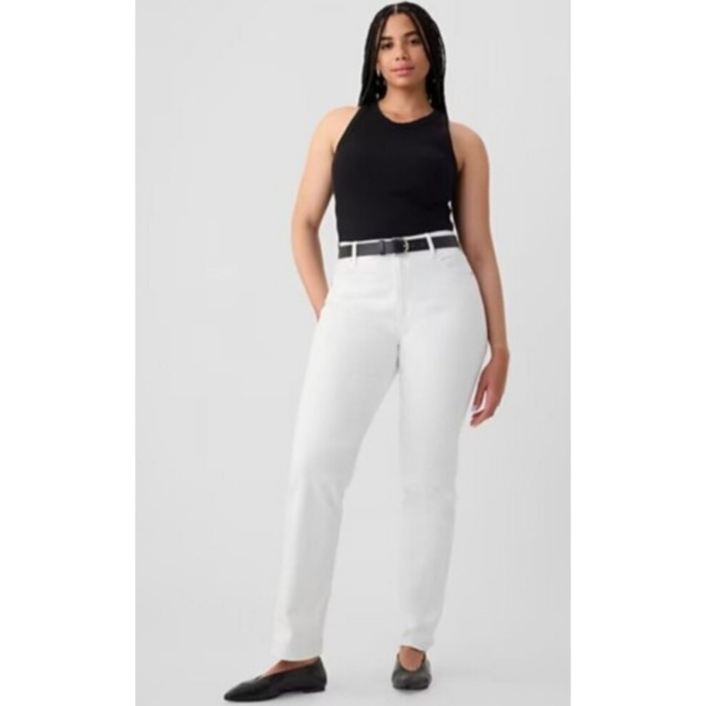 GAP White 90s Straight High Rise Petite Jeans